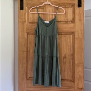 Carly Jean Los Angeles Sloan Green Dress